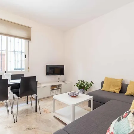 Maravilloso Duplex En Escoberos Sevilha