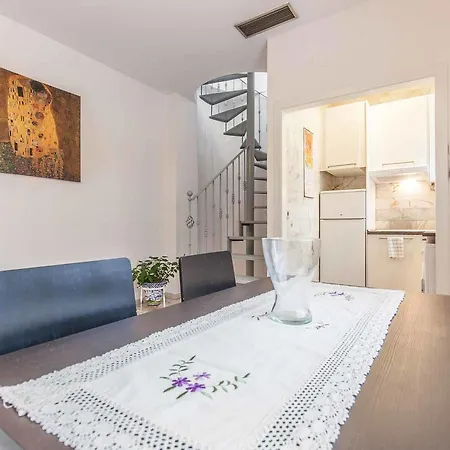 Maravilloso Duplex En Escoberos Apartamento