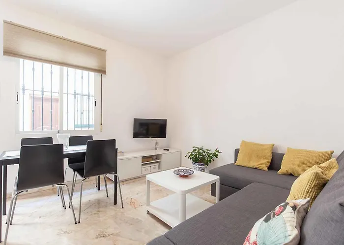 Maravilloso Duplex En Escoberos Séville